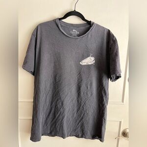 Men's Dark Gray Graphic Crewneck T-Shirt